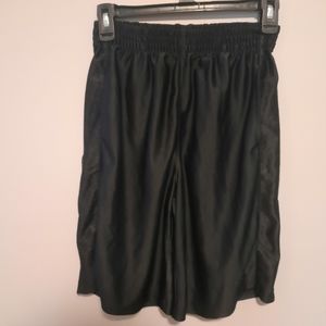 Basketball shorts